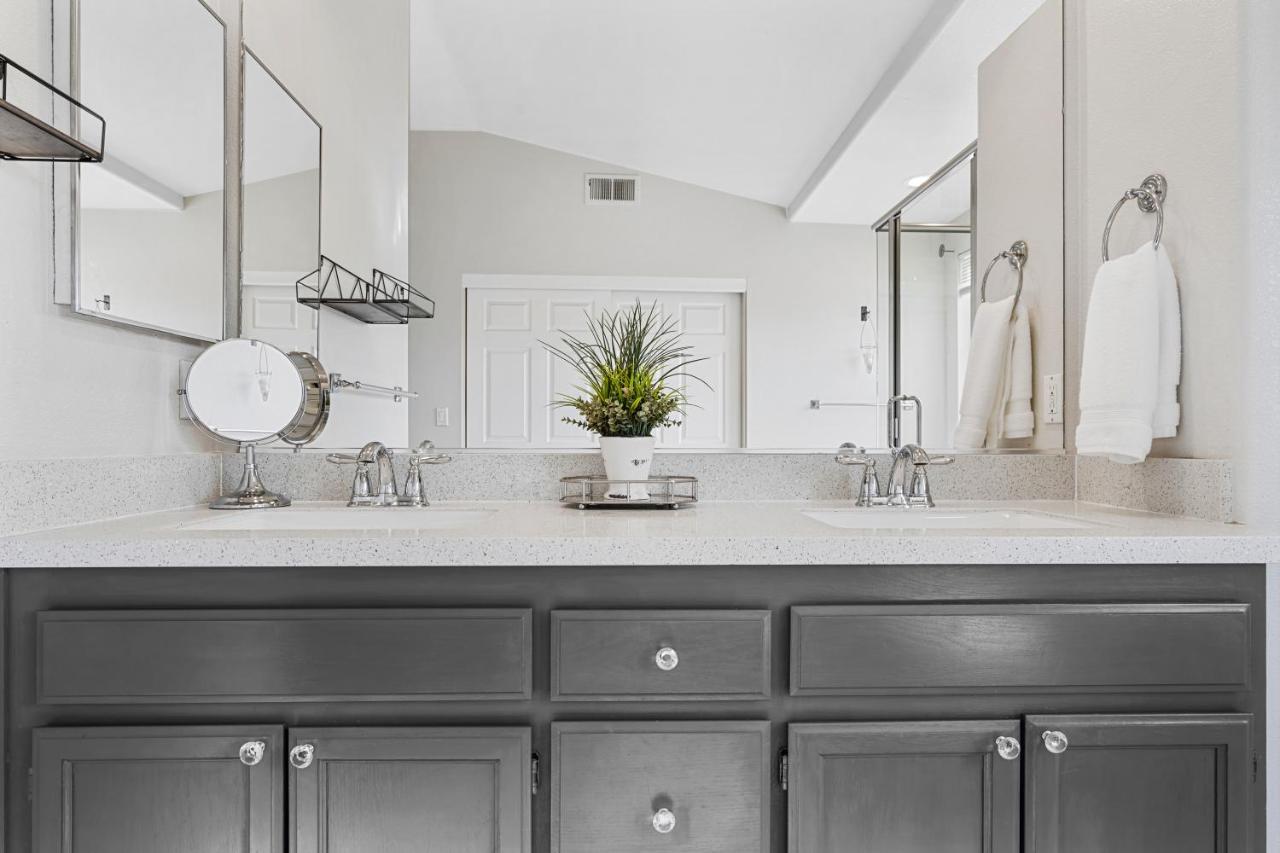 Brand New Listing - Windsor “Winetopia” Getaway Exterior foto